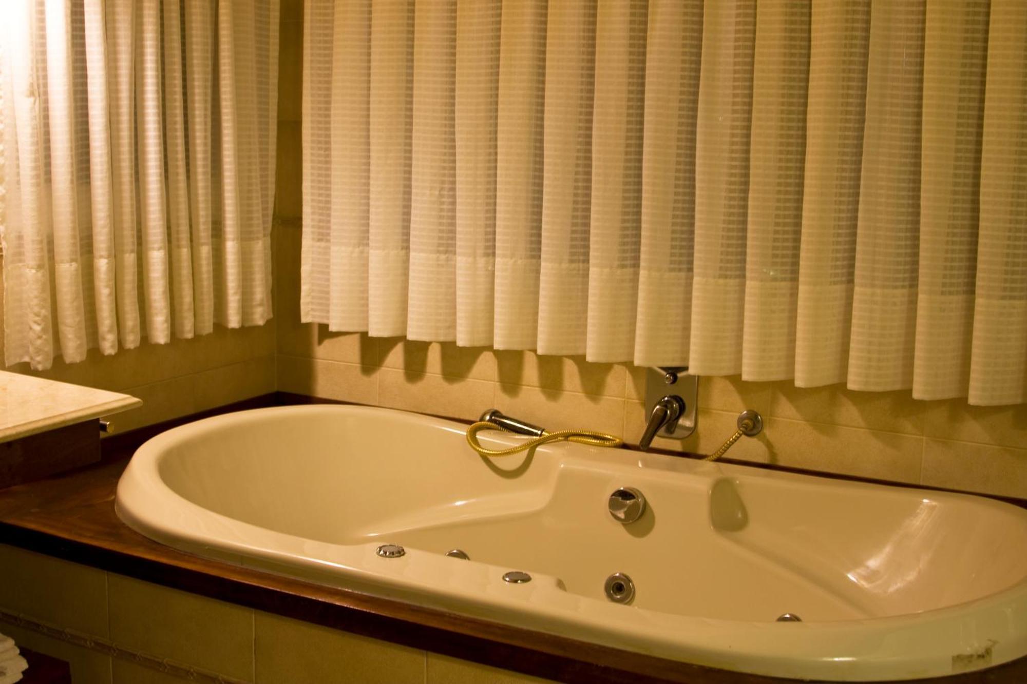 Hotel Aquarella Пунта-дель-Дьябло Экстерьер фото